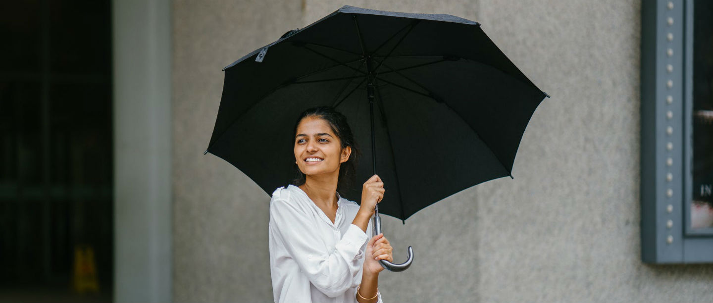 বর্ষাকালে সুস্থ থাকতে ঘরোয়া উপায়েই বাড়িয়ে তুলুন রোগ প্রতিরোধ ক্ষমতা