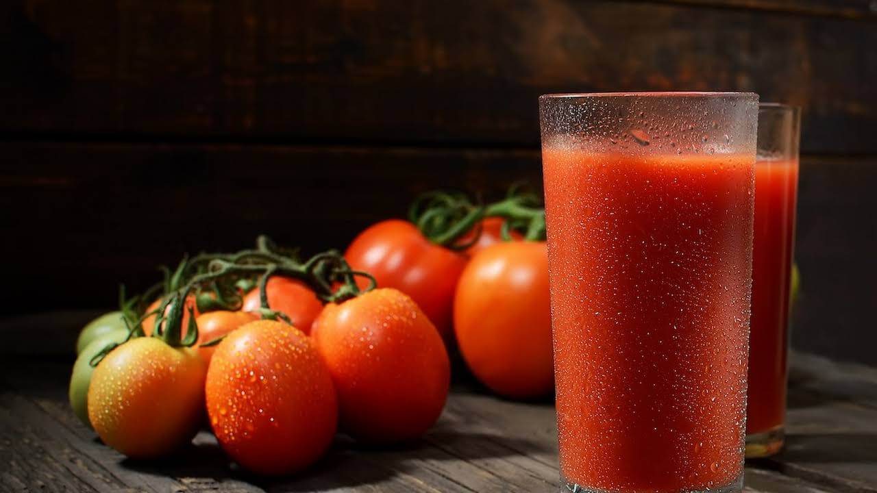 Tamatar ke Fayde, टमाटर के फायदे और नुकसान, Tomato in Hindi