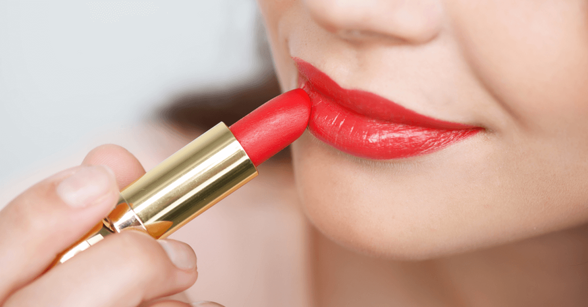 #MustHave: आपकी कलेक्शन में होनी चाहिए ये 5 Lipsticks