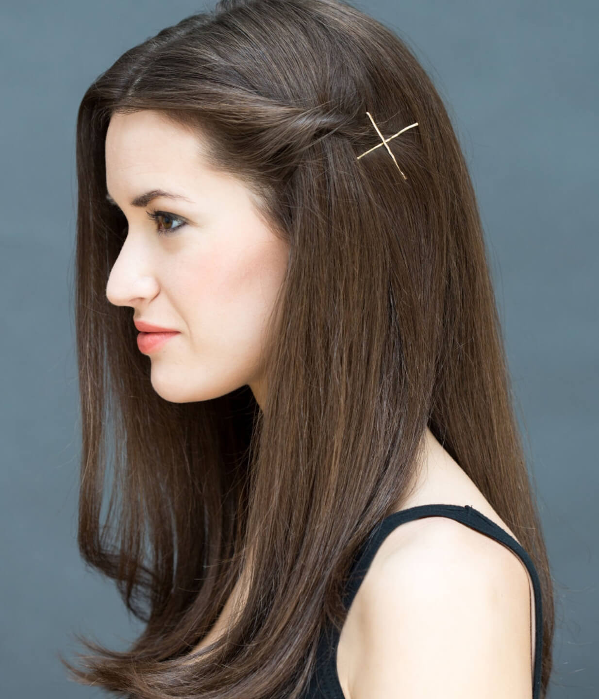 इन खुले बालों की हेयर स्टाइल के साथ दिखें गॉर्जियस और स्टाइलिश – Khule Balo ki Hairstyle इन खुले बालों की हेयर स्टाइल के साथ दिखें गॉर्जियस और स्टाइलिश – Khule Balo ki Hairstyle