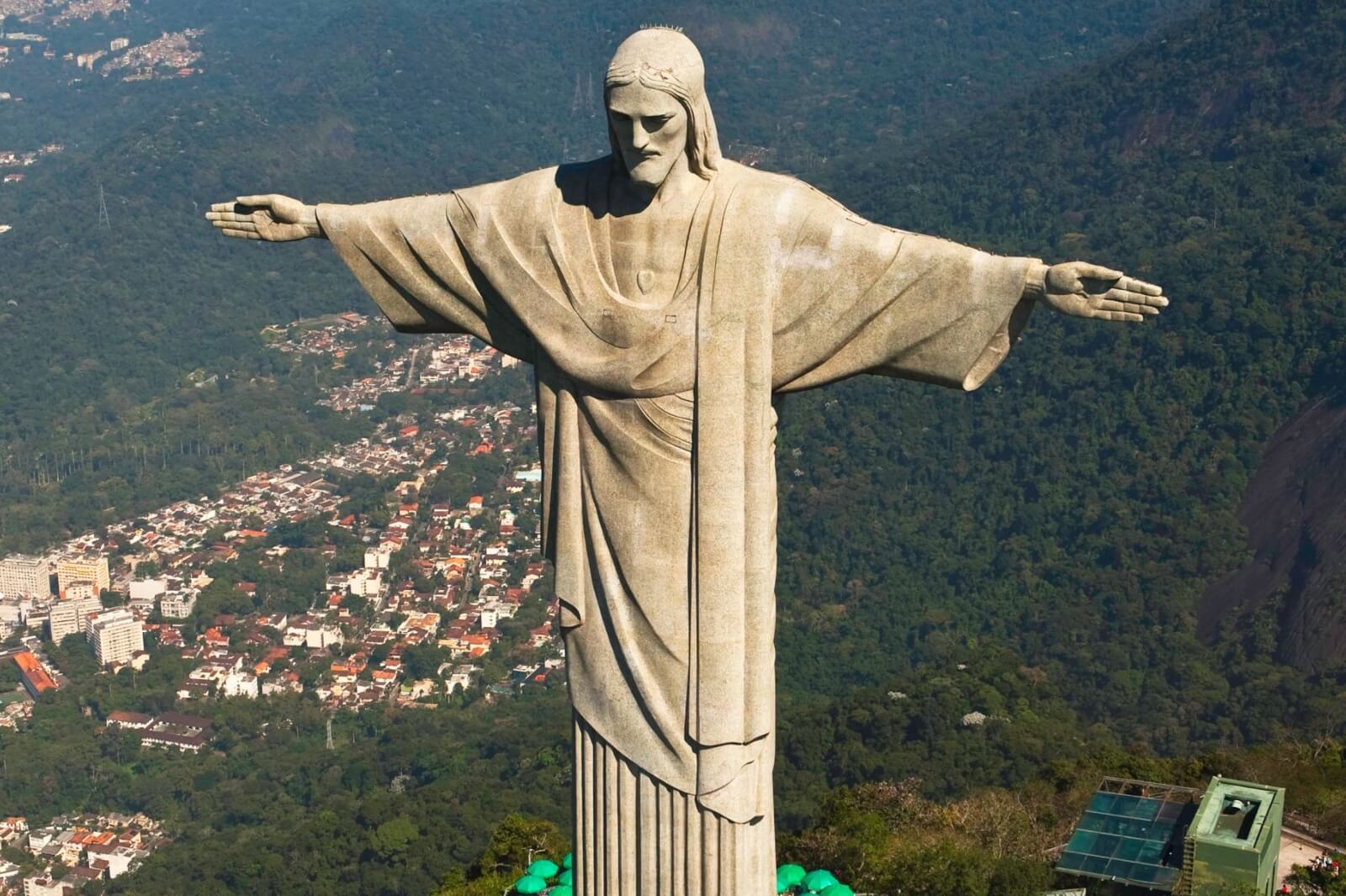 Seven Wonders of the World in Hindi - Christ the Redeemer in Hindi