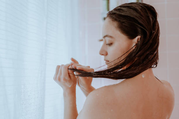 Ghar par hair spa kaise karen