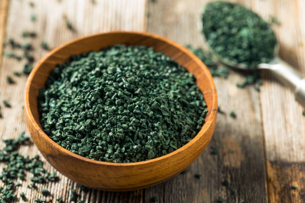 spirulina ke fayde in hindi