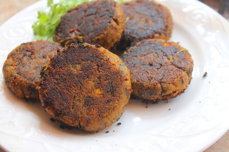 Kale Chane ke kabab