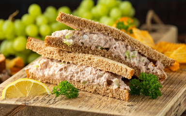 Tuna Fish in Hindi