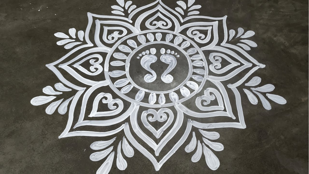 Alpana Design in Hindi
