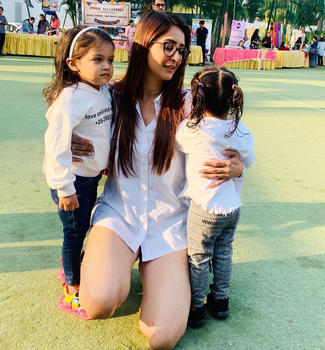 Chahatt Khanna With Her Kids