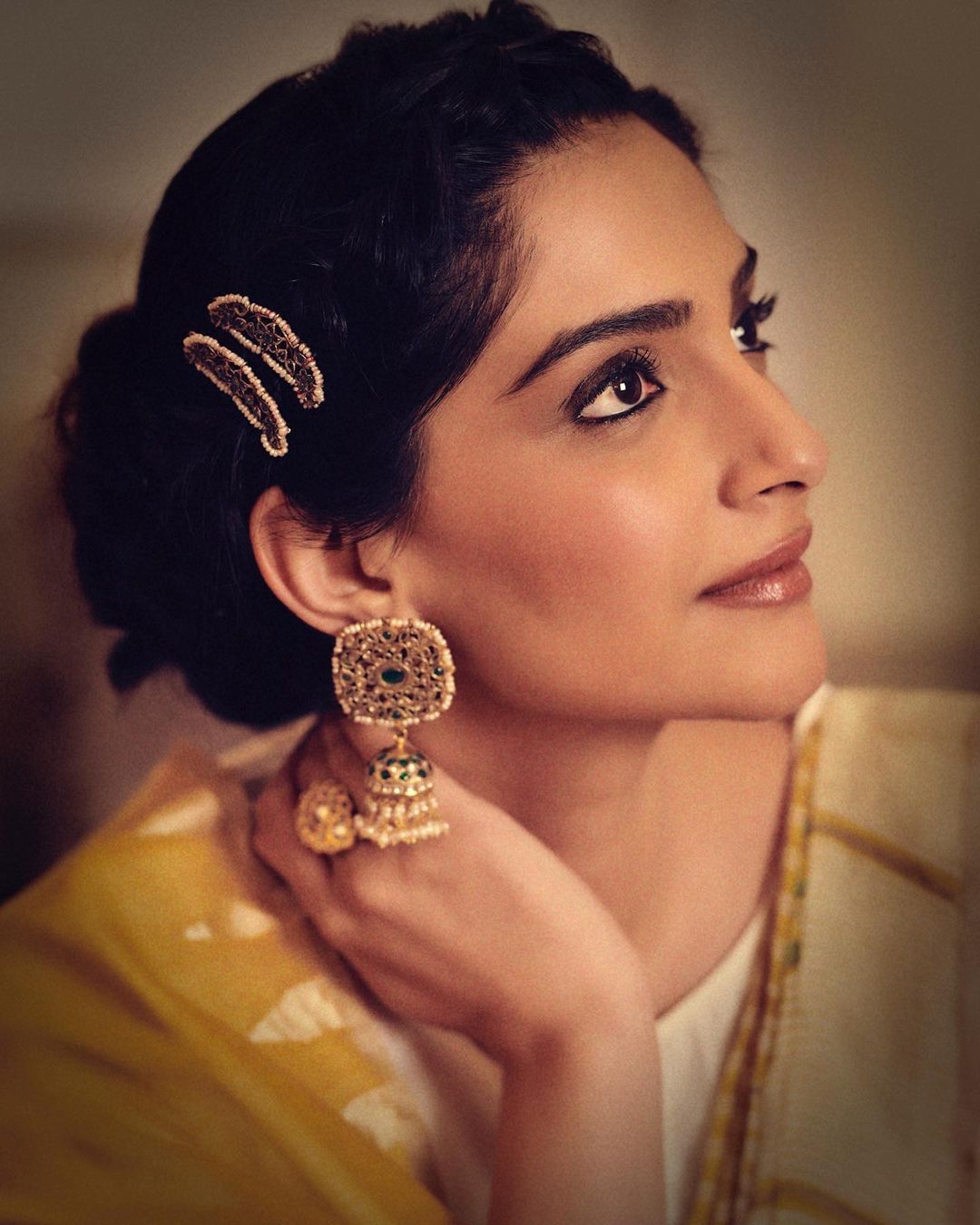 sonam kapoor makeup