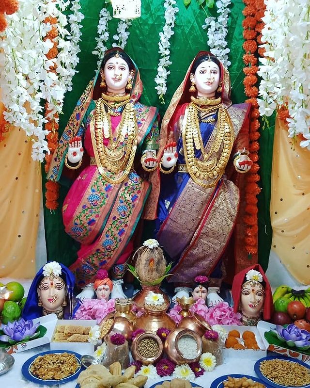 गौराईला साडी कशी नेसवावी
