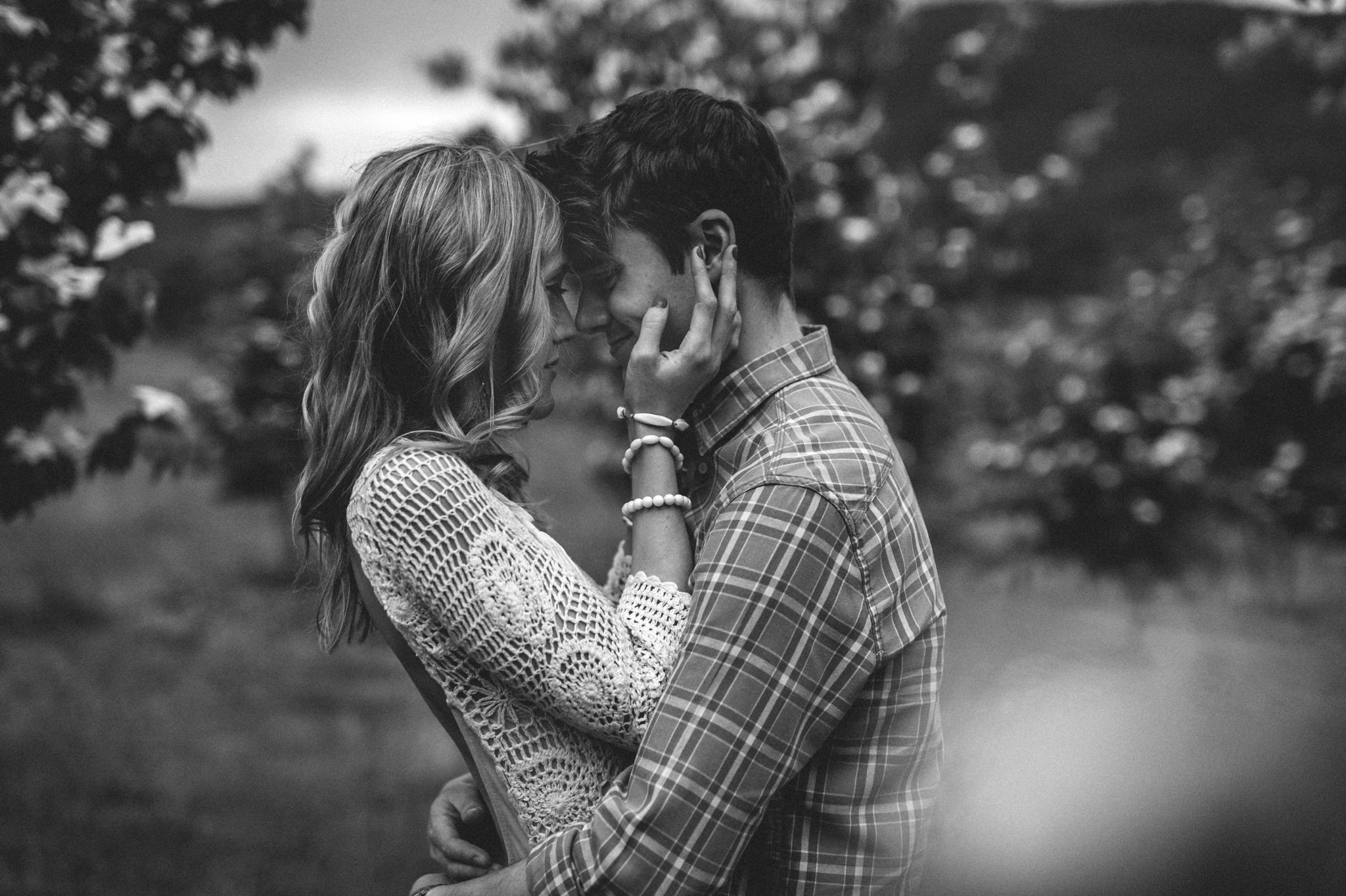 relationship001 ஆணுறையை(condom) பயன்படுத்தும் போது கவனத்தில் கொள்ள வேண்டிய முக்கிய குறிப்புகள்!