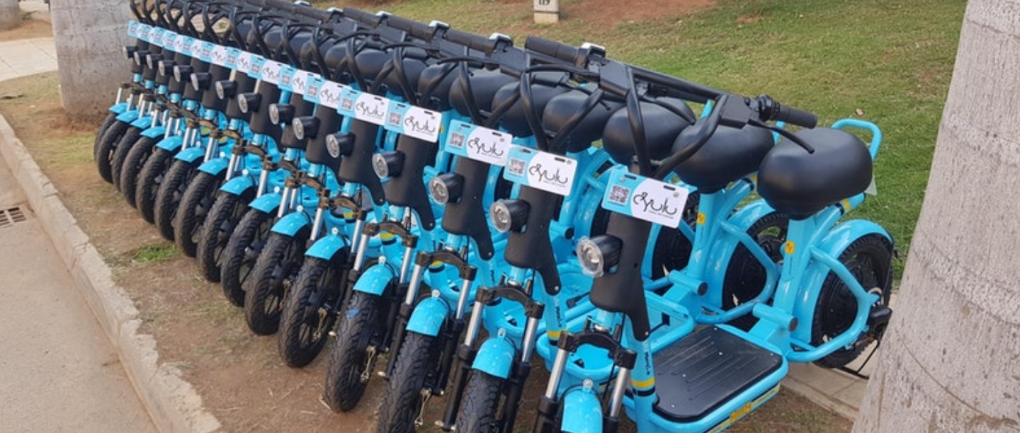 Green Commuting: Delhi Metro Stations Will Now Offer E-Bikes To Passengers