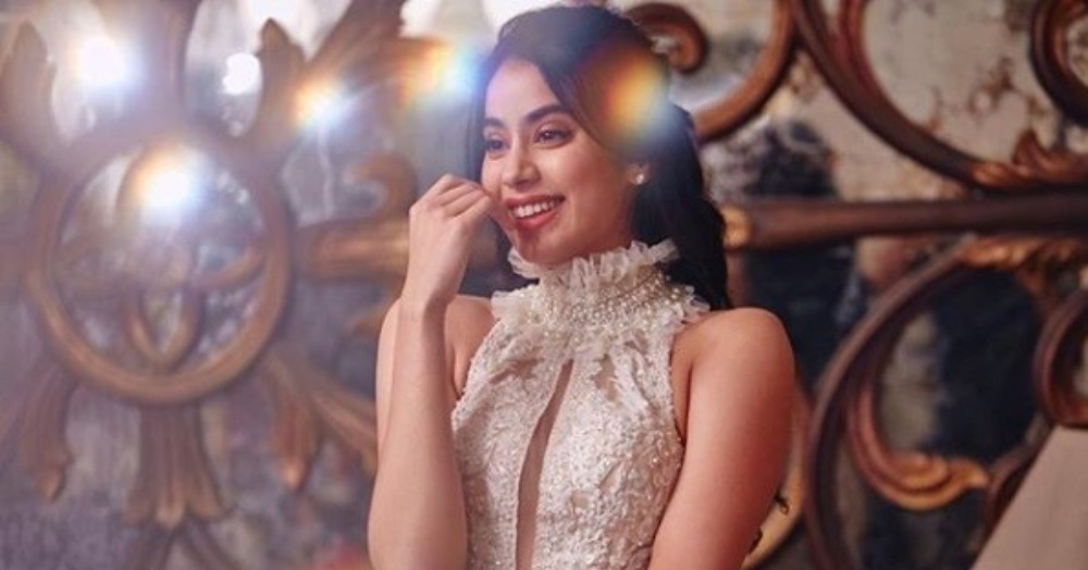 Is It A Dress Or Is It Not? Janhvi Kapoor&#8217;s Latest Outfit Is A *Beautiful* Illusion!