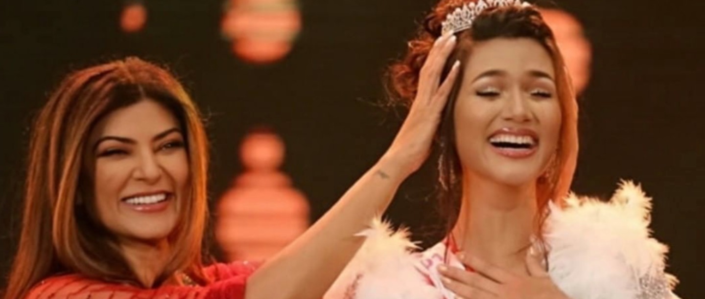 Sushmita Sen Crowns First Ever Miss Universe Contestant From An Asian Muslim Country