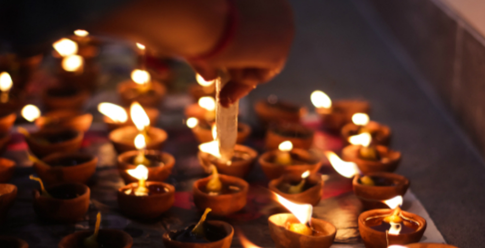 11 Smart Ideas To Celebrate Diwali In A Green, Clean &amp; Healthy Way