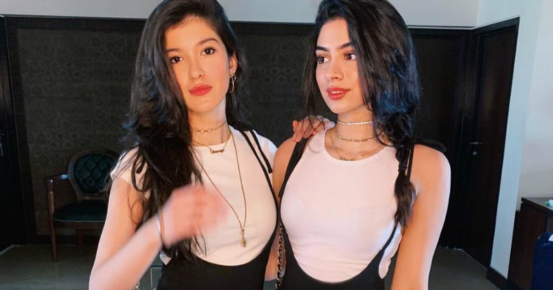 Khushi Kapoor And Shanaya Kapoor&#8217;s Matching Outfits Prove Why There&#8217;s A &#8216;Win&#8217; In Twin!