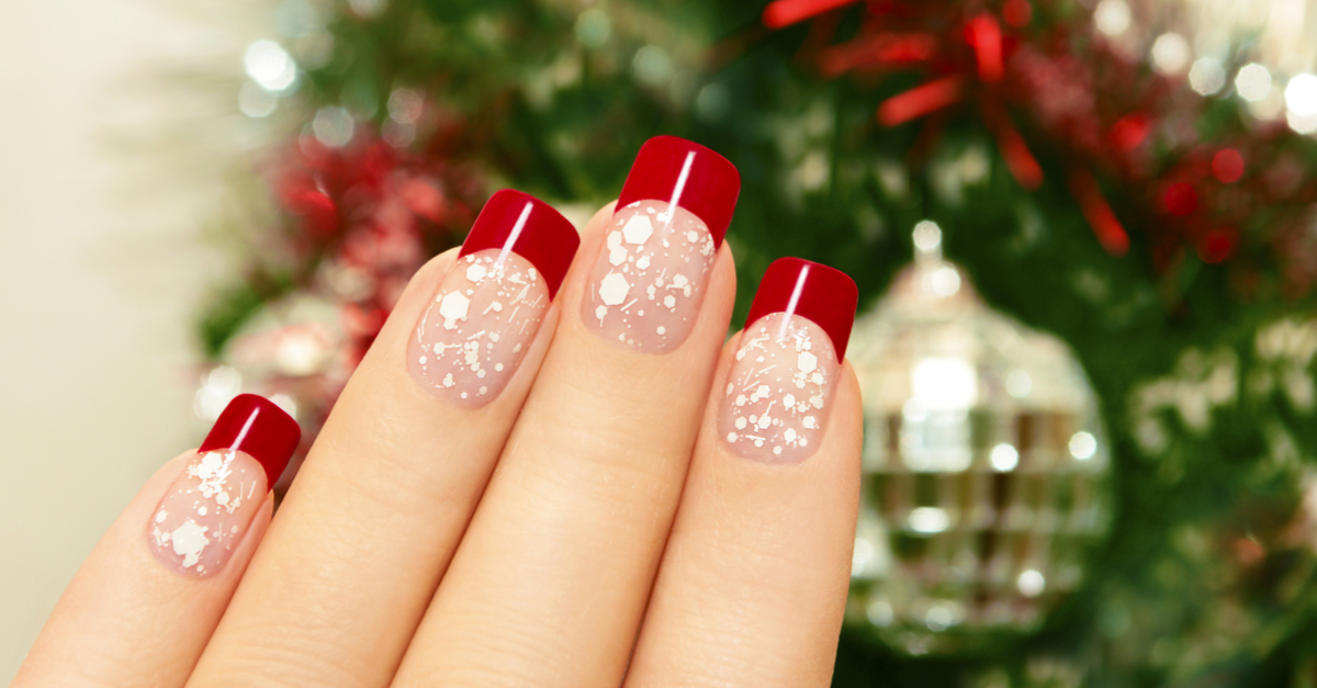 #TutorialThursdays: Don&#8217;t Forget To Make Your Nails Super Jolly This Holiday Season!