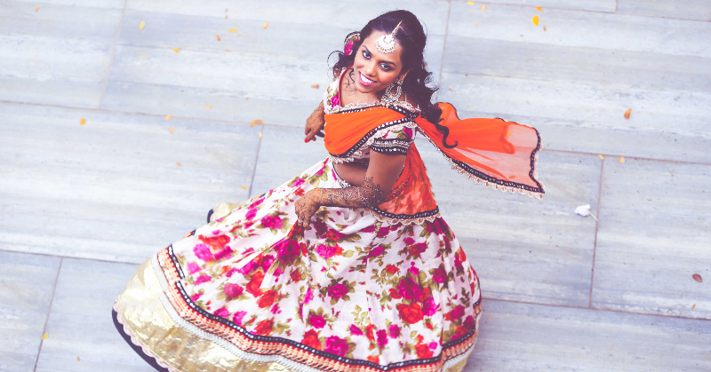 7 Brides Who Wore The *Prettiest* Mehendi Outfits &#8211; We LOVE!