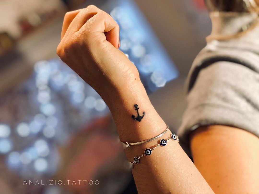Buy Small Anchor Temporary Tattoo / Anchor Tattoo / Tiny Anchor Tattoo / Wrist  Tattoo / Ocean Tattoo / Beach Tattoo / Minimalist Tattoo / Tattoo Online in  India - Etsy