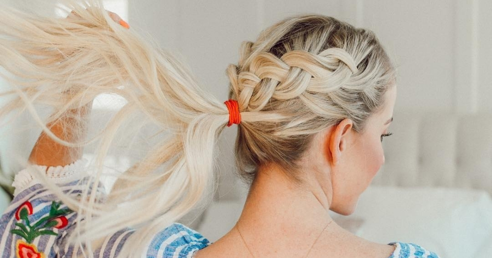 #VideoOfTheDay: Learn How To Perfect A Waterfall Braid!