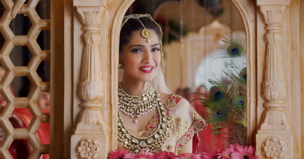 Here’s How To Get Your Dream Lehenga Within YOUR Budget!