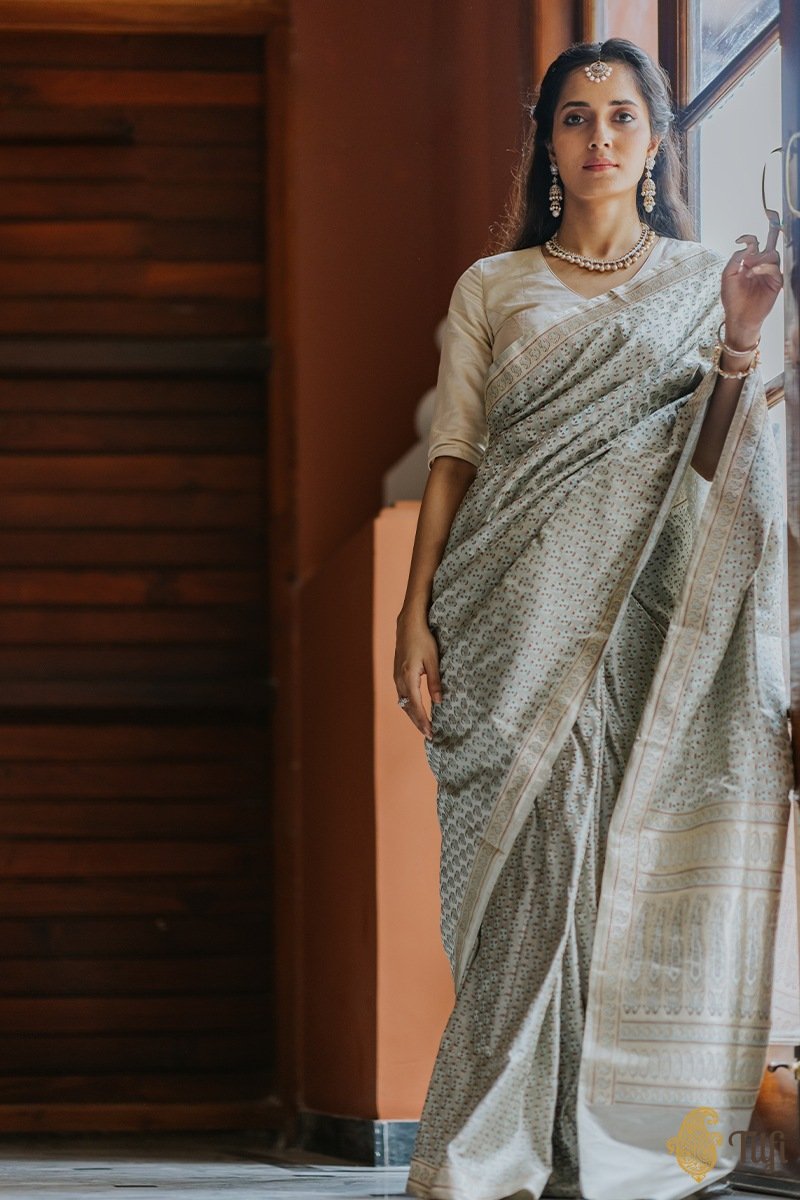 Photography Saree Poses - Imagesque