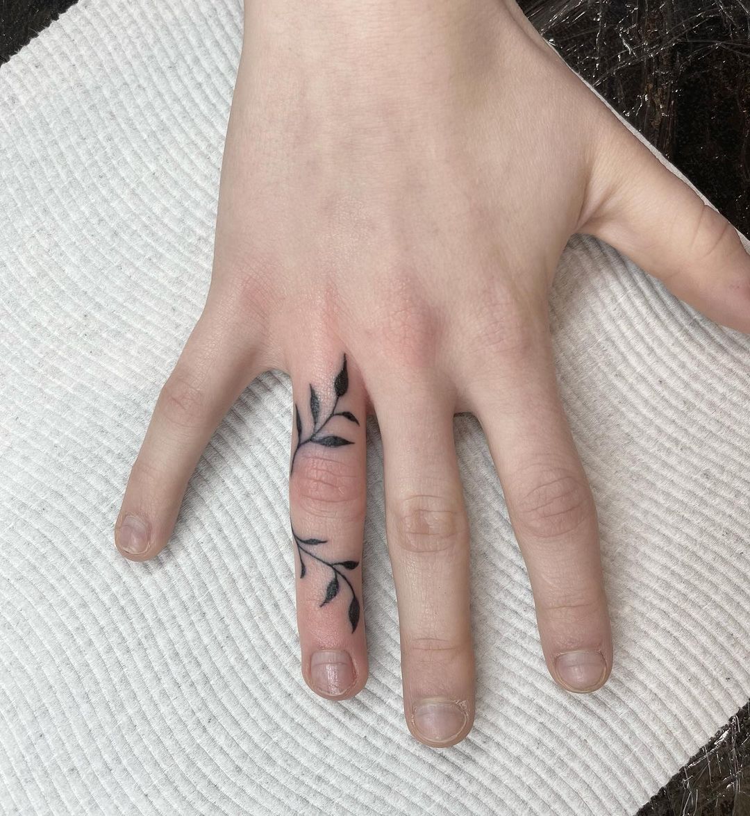 Simple Finger Tattoos - Wraparound Leaf Finger Tattoo