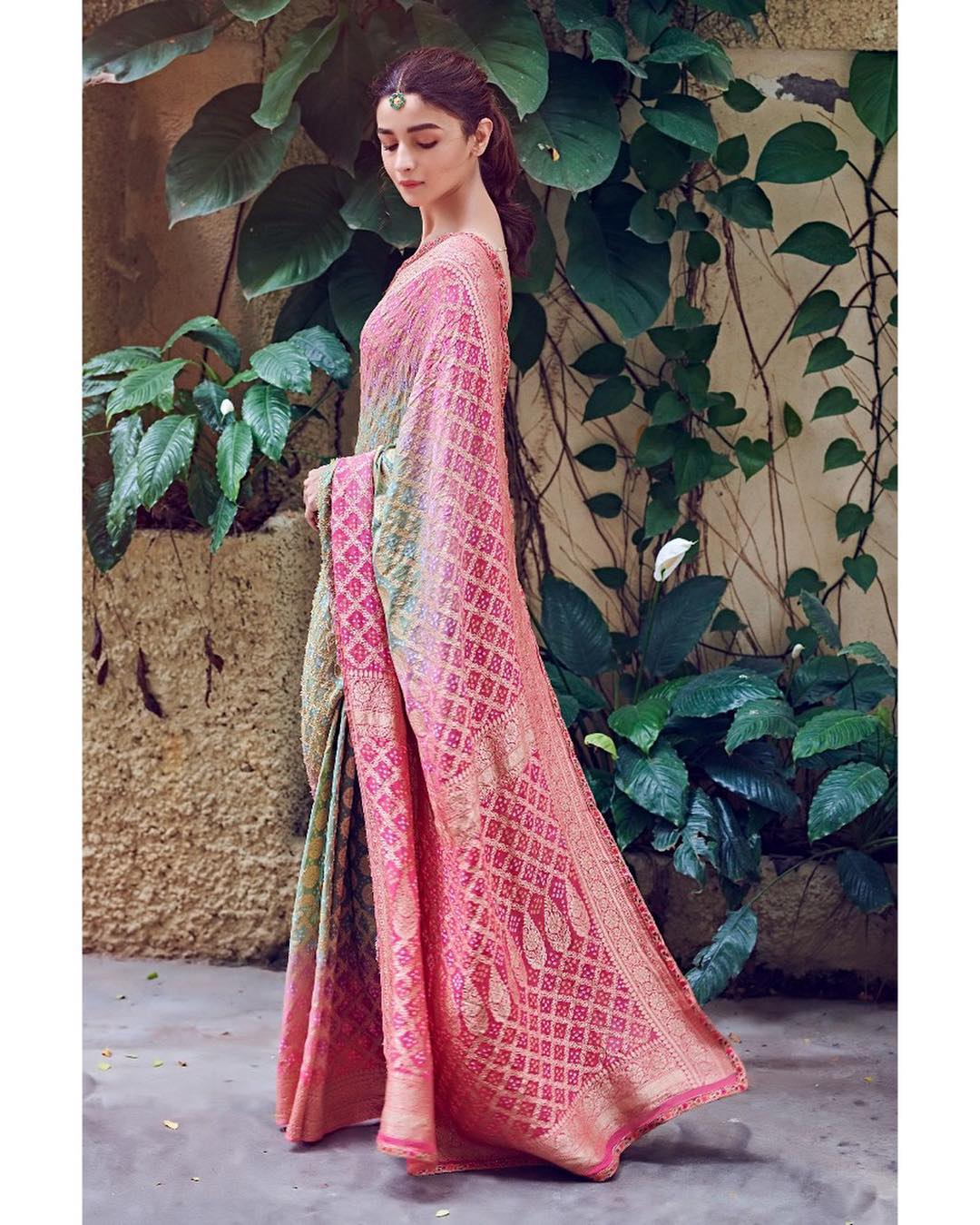 Buy vrunvina Solid/Plain Dharmavaram Chiffon Pink Sarees Online @ Best  Price In India | Flipkart.com