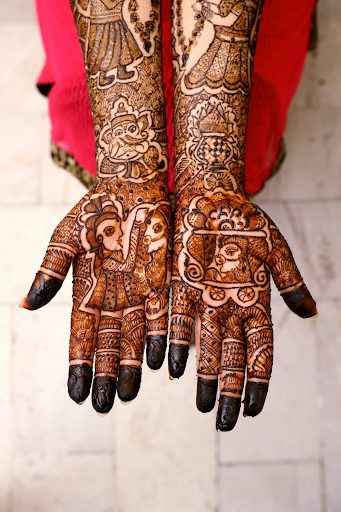 Top 100+ Karva Chauth Mehndi Designs - Latest and Trending | WeddingBazaar