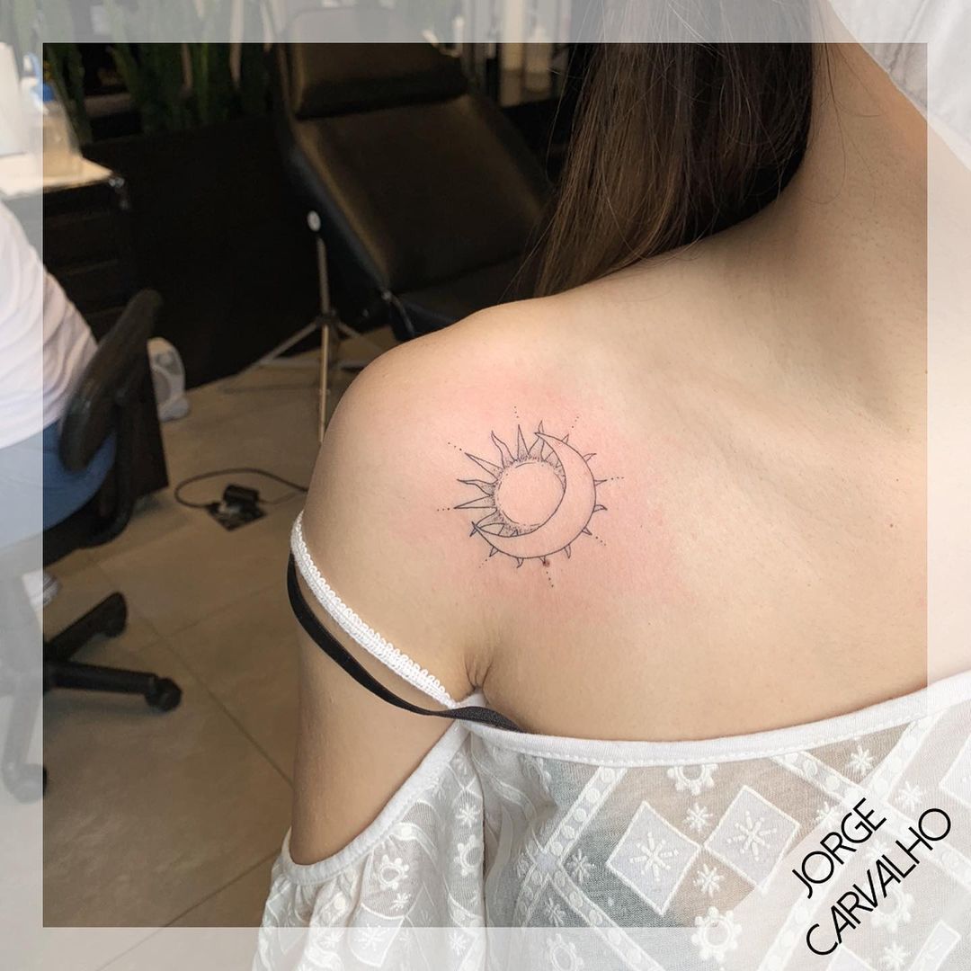 moon and sun shoulder tattoo (27) - KickAss Things