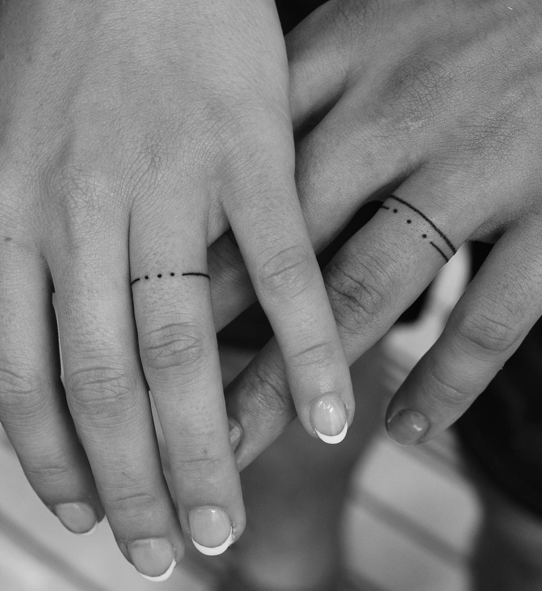 10 Great Wedding and Engagement Ring Tattoo Ideas - TatRing