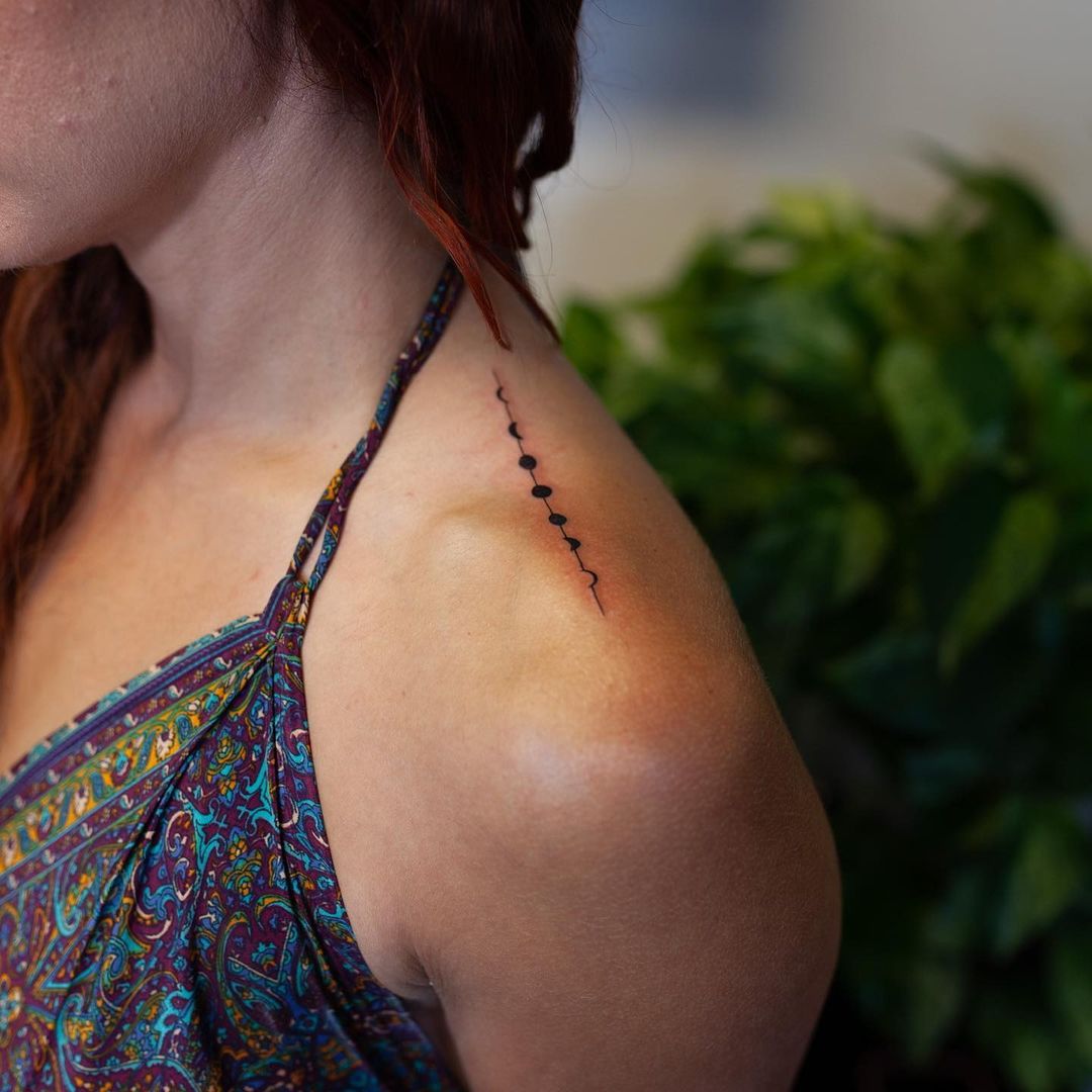 70 Amazing Shoulder Tattoo Ideas For Women | Girl shoulder tattoos, Shoulder  tattoos for women, Tattoos