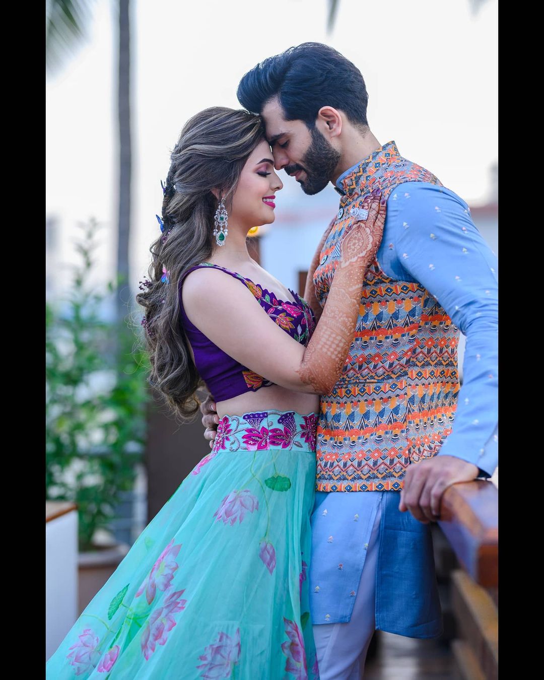 Must Have Couple Poses for Indian Weddings you just Can't Miss!