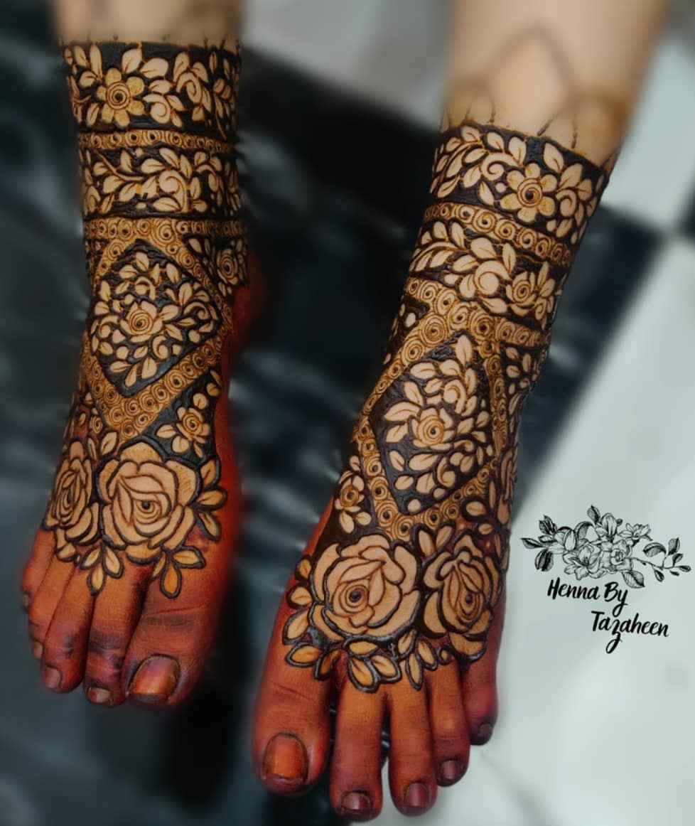 11 Best Mehndi Designs for Legs