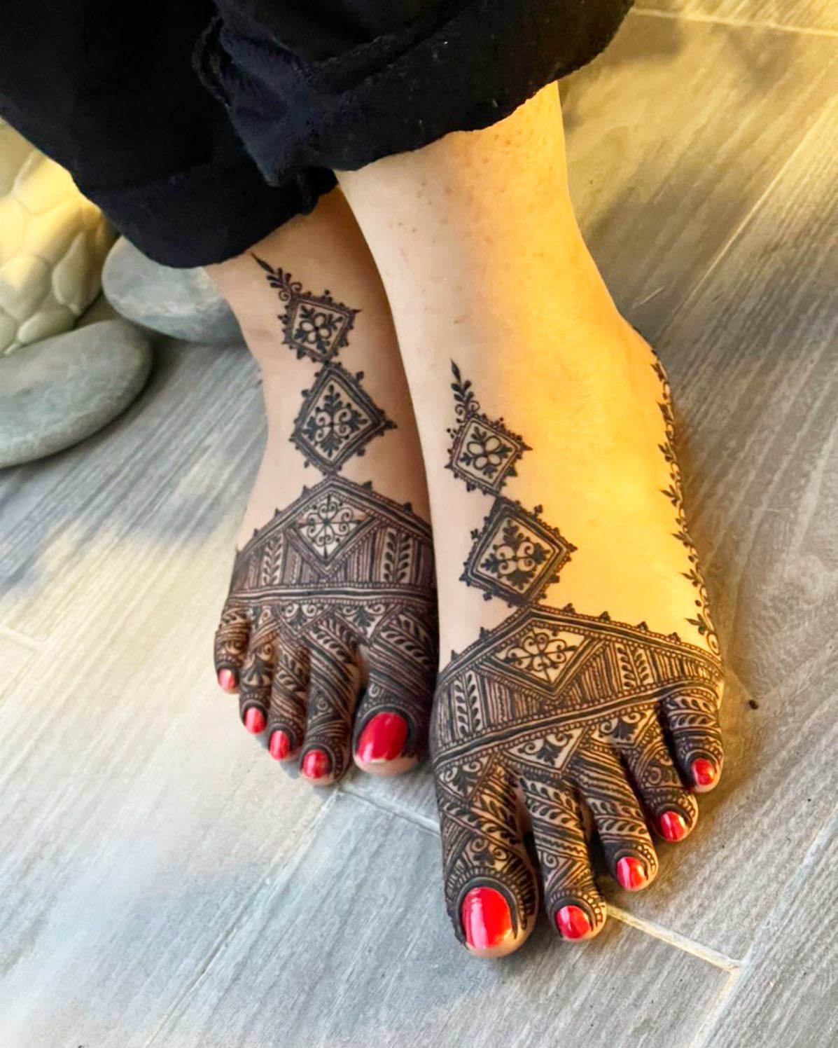 Full Leg Mehndi Design bridal | Latest Feet Mehndi Design | Foot Bridal  Mehndi #feetmehndi #bridal - YouTube