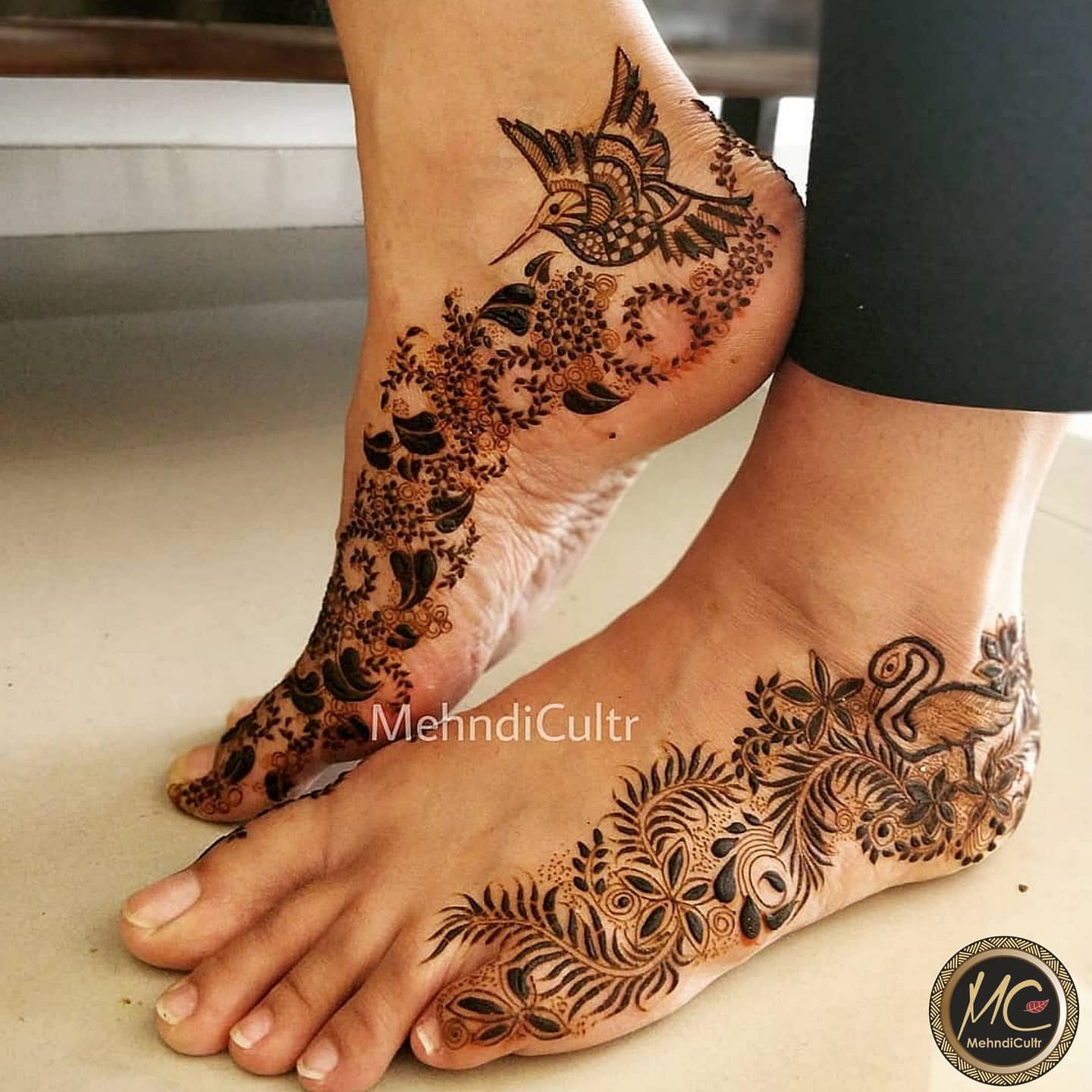 Indian bride showing feet mehndi design her wedding ceremony 31703231 Stock  Photo at Vecteezy