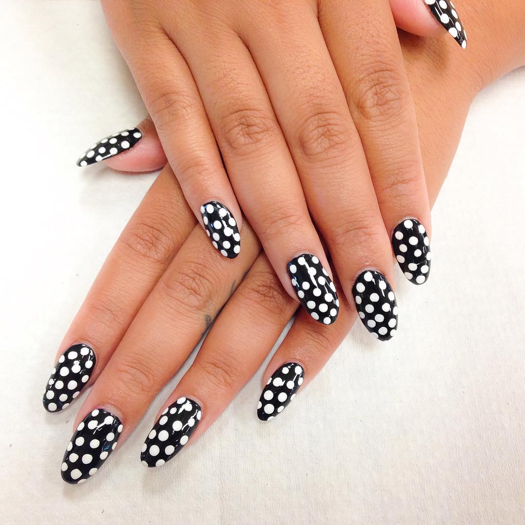 Easy black and gold nail design 🖤 #nails #nailartist #nailart  #nailsofinstagram #nailsart #nailsdesign #nailsnailsnails #nails💅 #n... |  Instagram