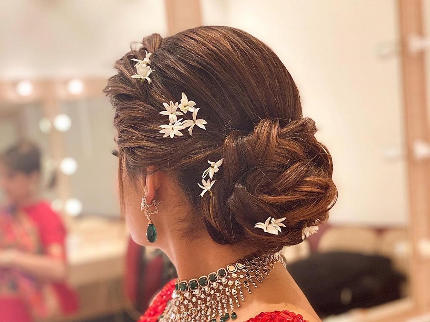 Trend Alert! These Hairstyles With Veil Are Just Wow! - KALKI Fashion Blog