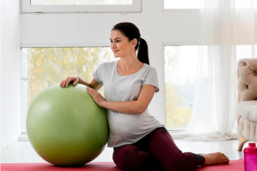 Squats During Pregnancy: 5 Ways To Perform Them Safely I POPxo