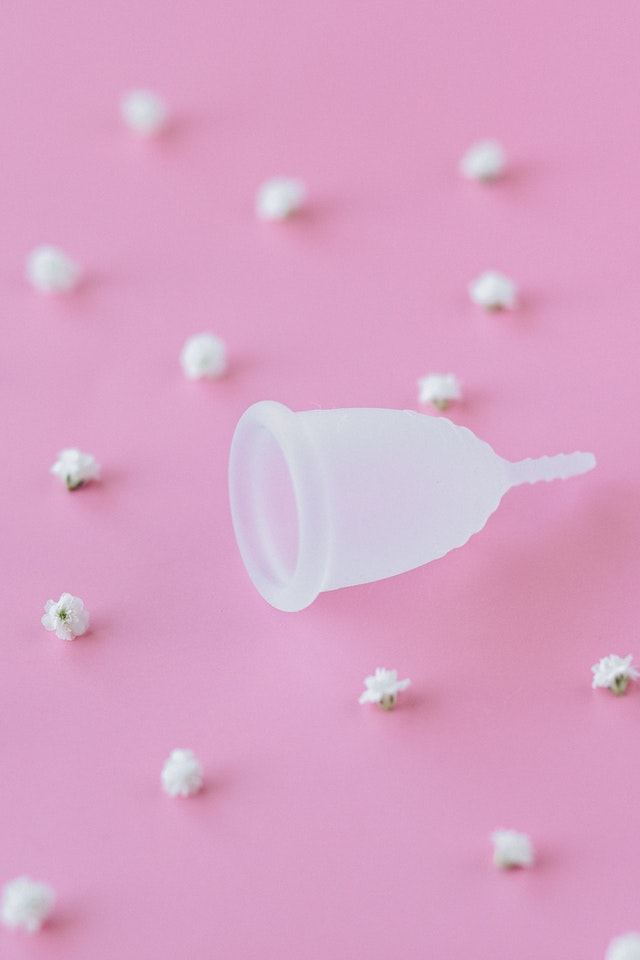 How to use the Sirona Menstrual Cup?