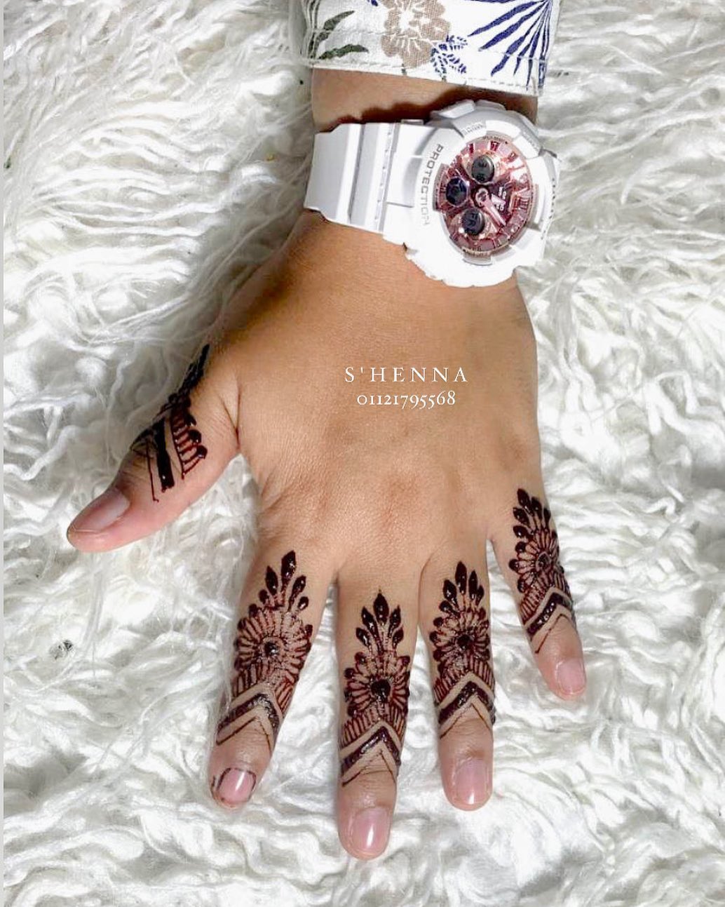 IVANAS Ivanas Stencil Premium Collection DIY Kit For HAND Full Design Henna  Tattoo Stencil Set for Women Girls  Kids Attractive Design Temporary  Tattoo  PRH11  Price in India Buy IVANAS