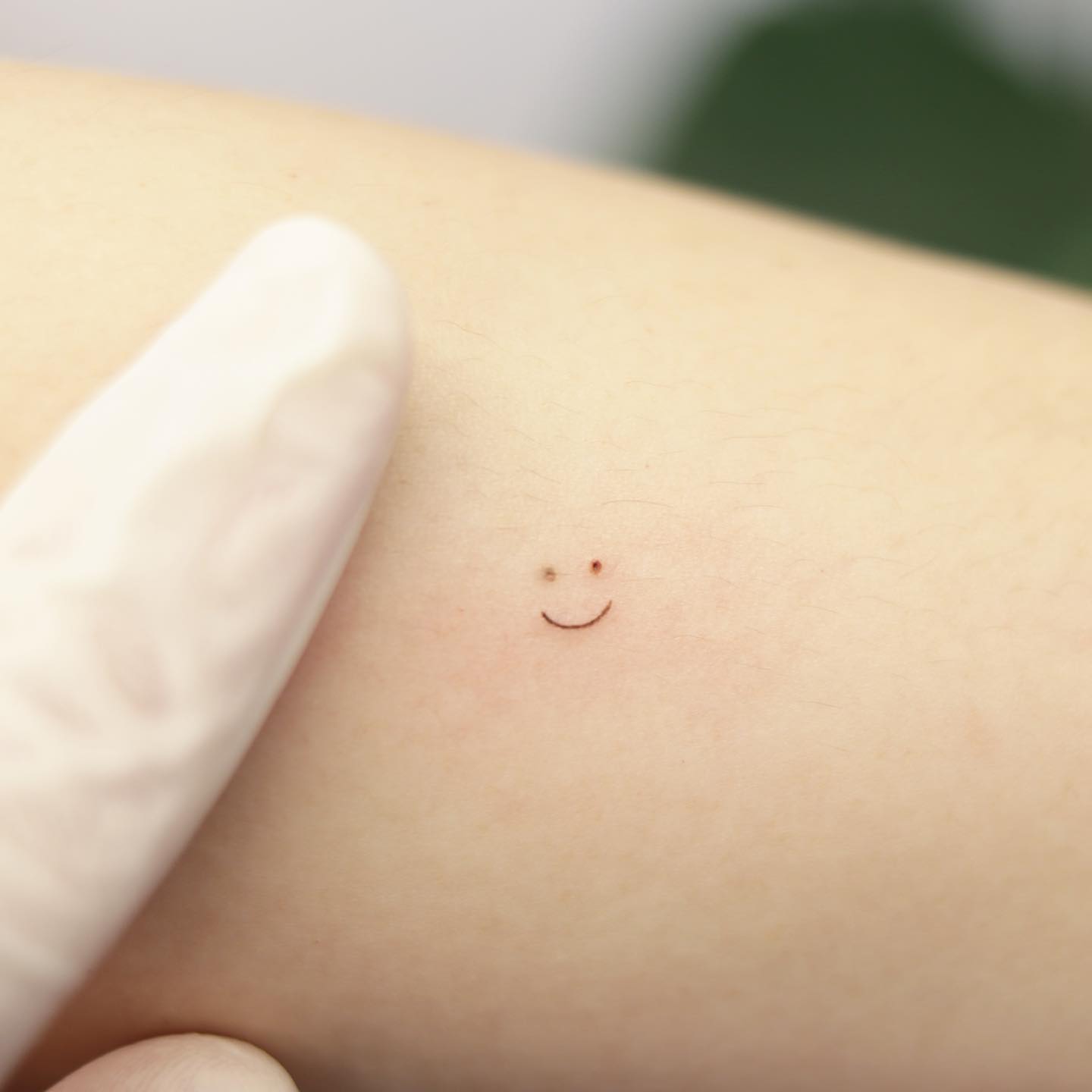 The Happiest Smiley Face Tattoo Ideas - TattooGlee | Smiley face tattoo,  Smile face tattoo, Toe tattoos