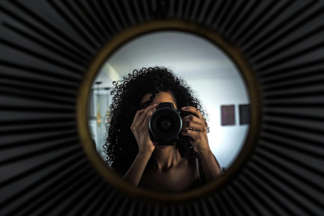 Mirror Selfies Captions: 225+ Instagram Captions For Mirror Selfies