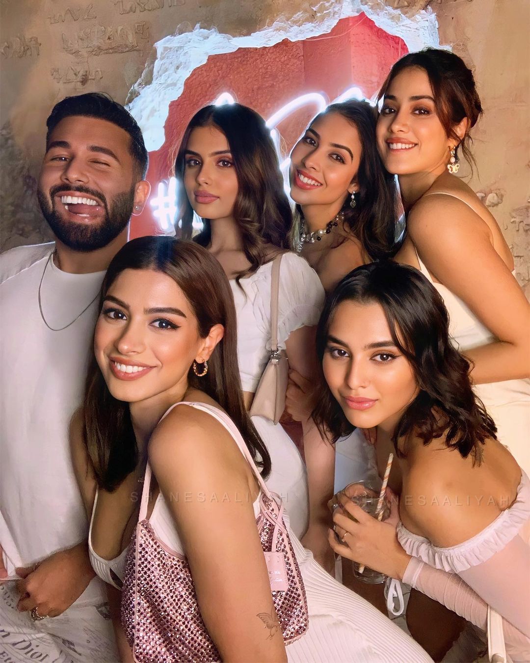 Gen Z Celebs Janhvi Kapoor Khushi Kapoor And Aaliyah Kashyap Attended An All White Themed Party