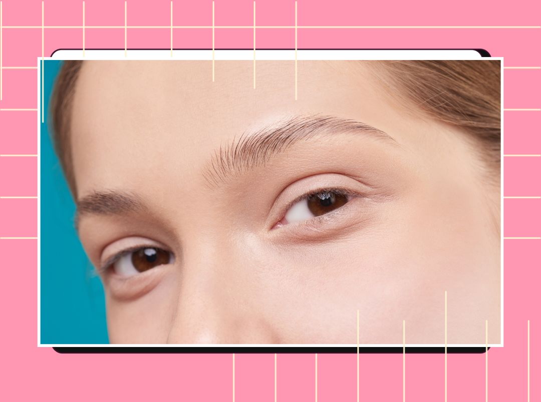 How To Shape Your Eyebrows With A Face Razor