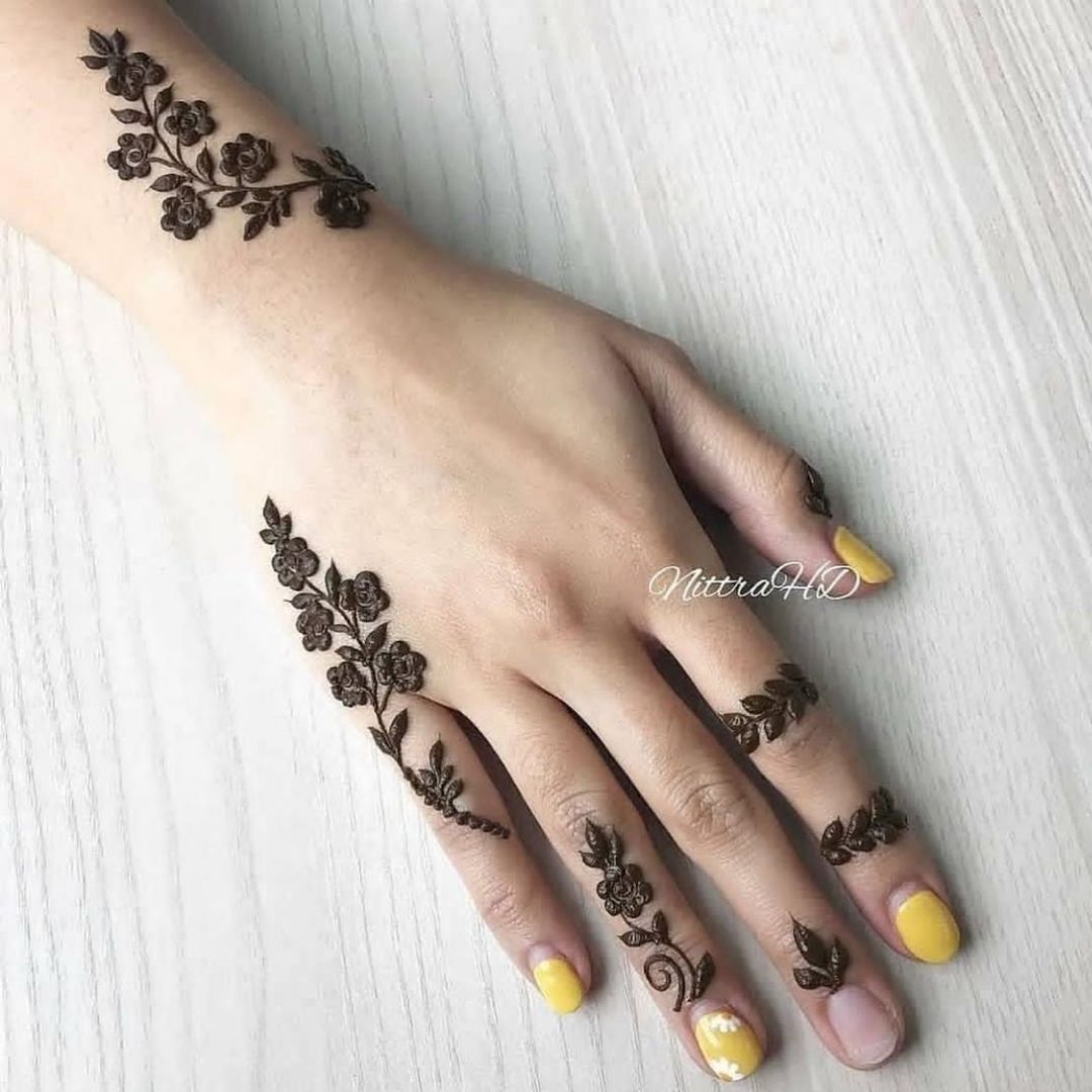 20 Flower Mehendi Designs That You Need To Try | POPxo