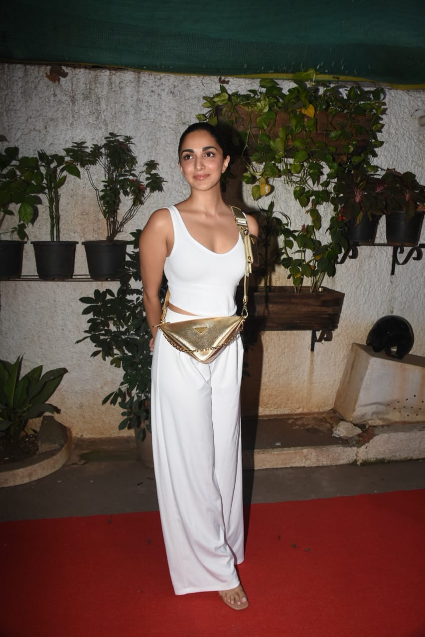 Looks Like The Surf's High Enough For Kiara Advani In A White