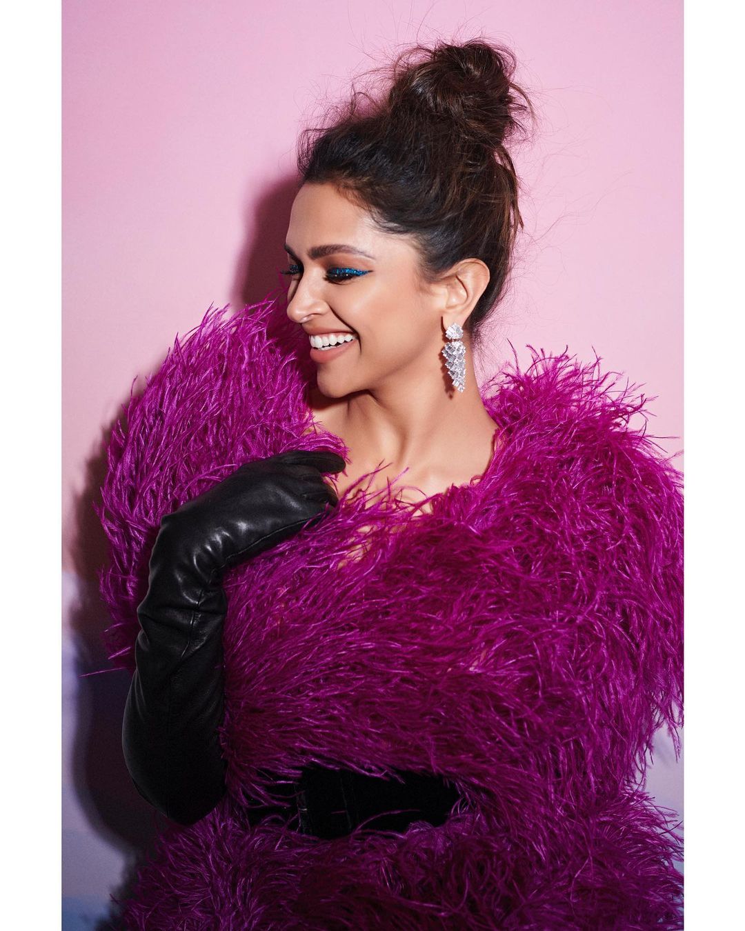 Deepika Padukone seems quite excited about her new Oscar gig! - The  Economic Times