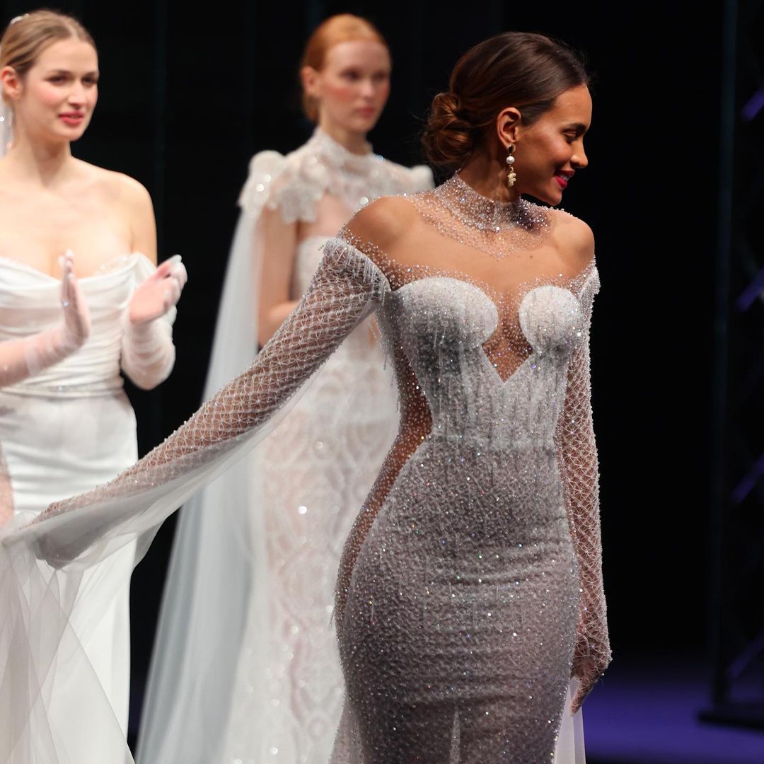 Wedding Dress With 50,890 Swarovski Crystals Breaks World Record