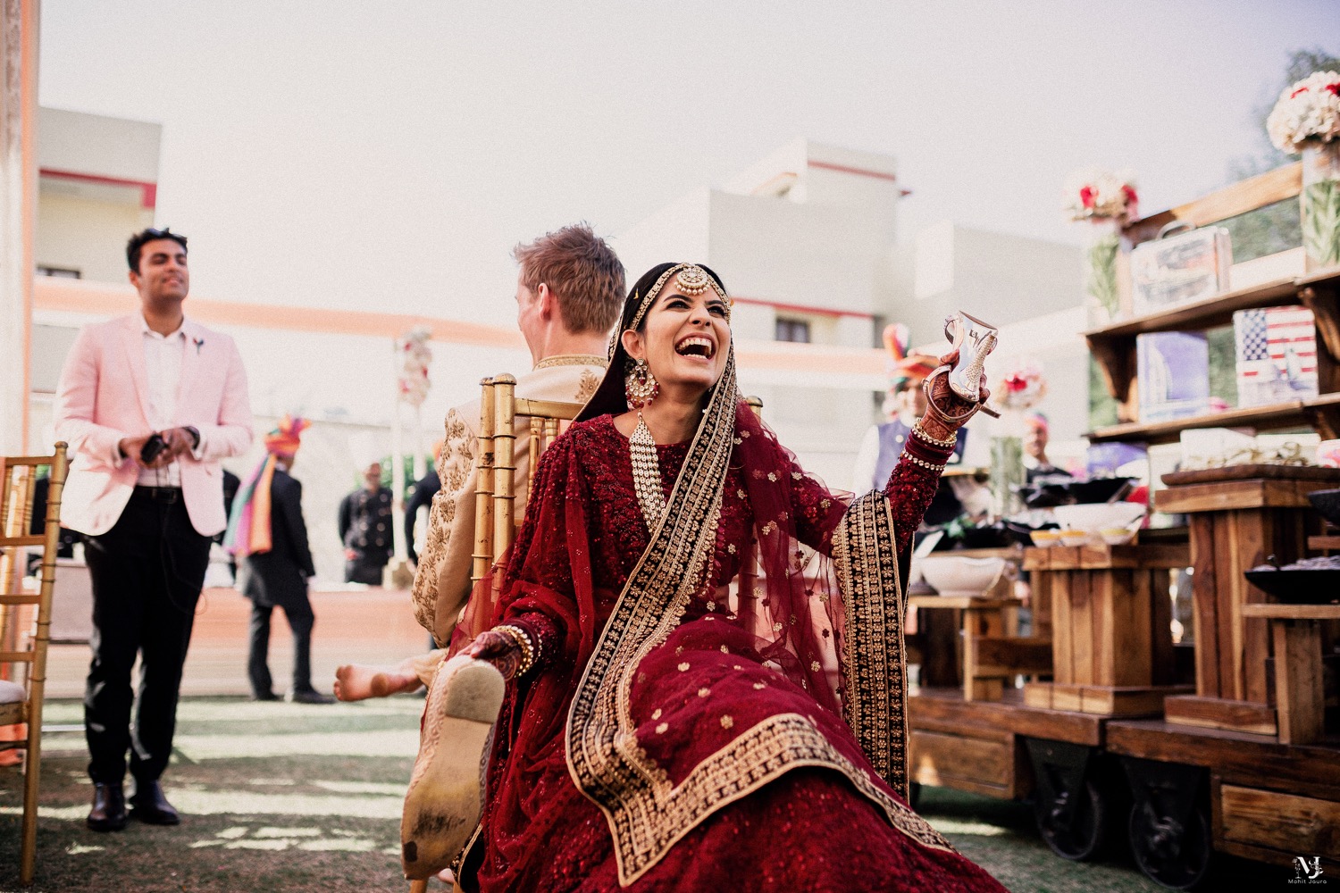 Bollywood डिजाइनर लहंगा/Dress On RENT🥰 rajouri garden market delhi |  bridal |Sabyasachi Lehenga Rent - YouTube