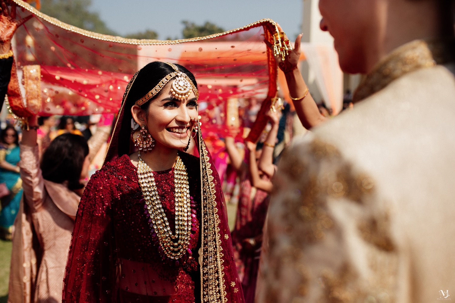 sabyasachi lehenga on rent Archives - Get Inspiring Ideas for Planning Your  Perfect Wedding at fabweddings